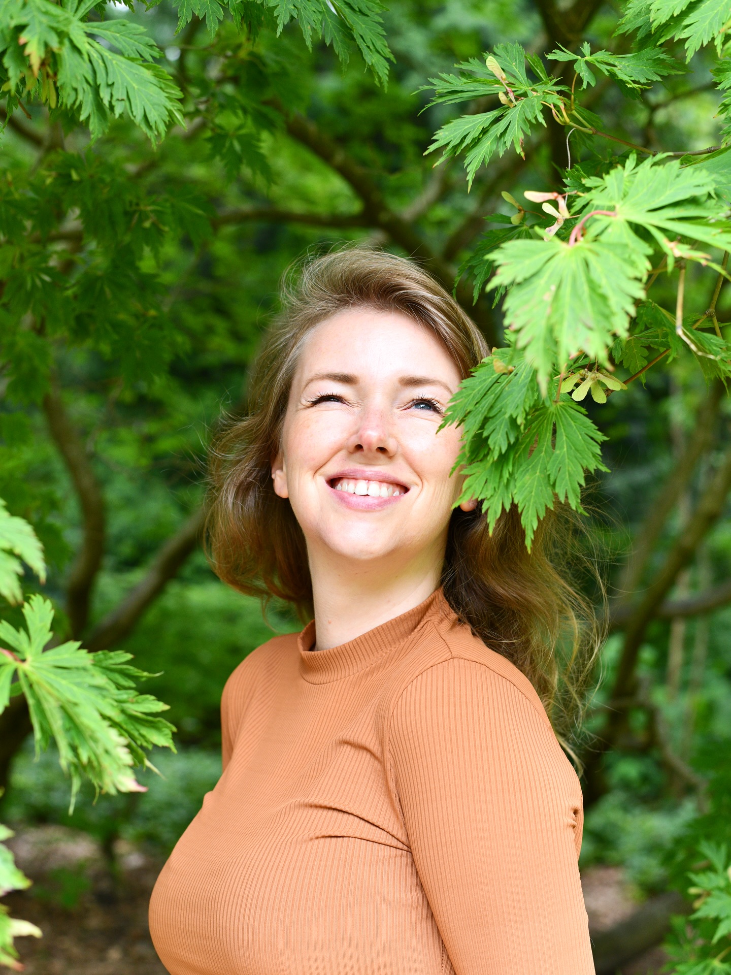 Dinsdagochtend keek ik exact zo naar mijn thermostaat: zou het? Zou het echt?! Na drie weken, acht afspraken en veel, véél verdere onkunde, leek mijn verwarming weer... te werken? Met enig fragiele overtuiging kan ik melden dat de afstervingsverschijnselen zijn gestaakt en tevens geheel omkeerbaar bleken! 😮‍💨

Verdere afhandeling met alle partijen zijn lopende; sommige bedrijven moeten gewoon echt hun kop uit het zand halen, zich overgeven aan de helaasheid van zichzelf en toegeven dat het falen na falen na falen... na falen is dat de klok slaat. 480 keer in dit geval. Maarrrr we're back baby! 🤞🏼🤞🏼🤞🏼😄 

#comfortpartnersmyfrozenass