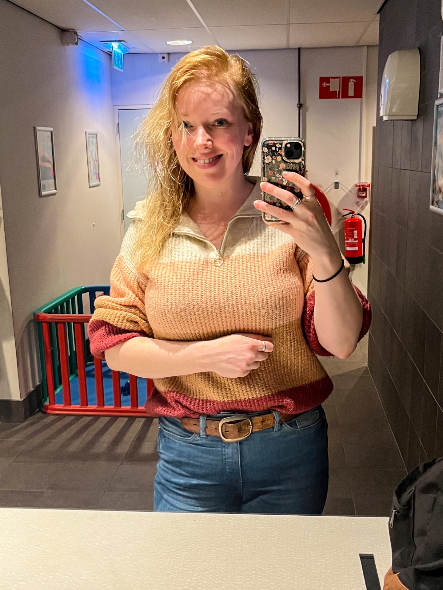 My swim-swam-swum face.

#aaaaaaaah 🧜🏻‍♀️