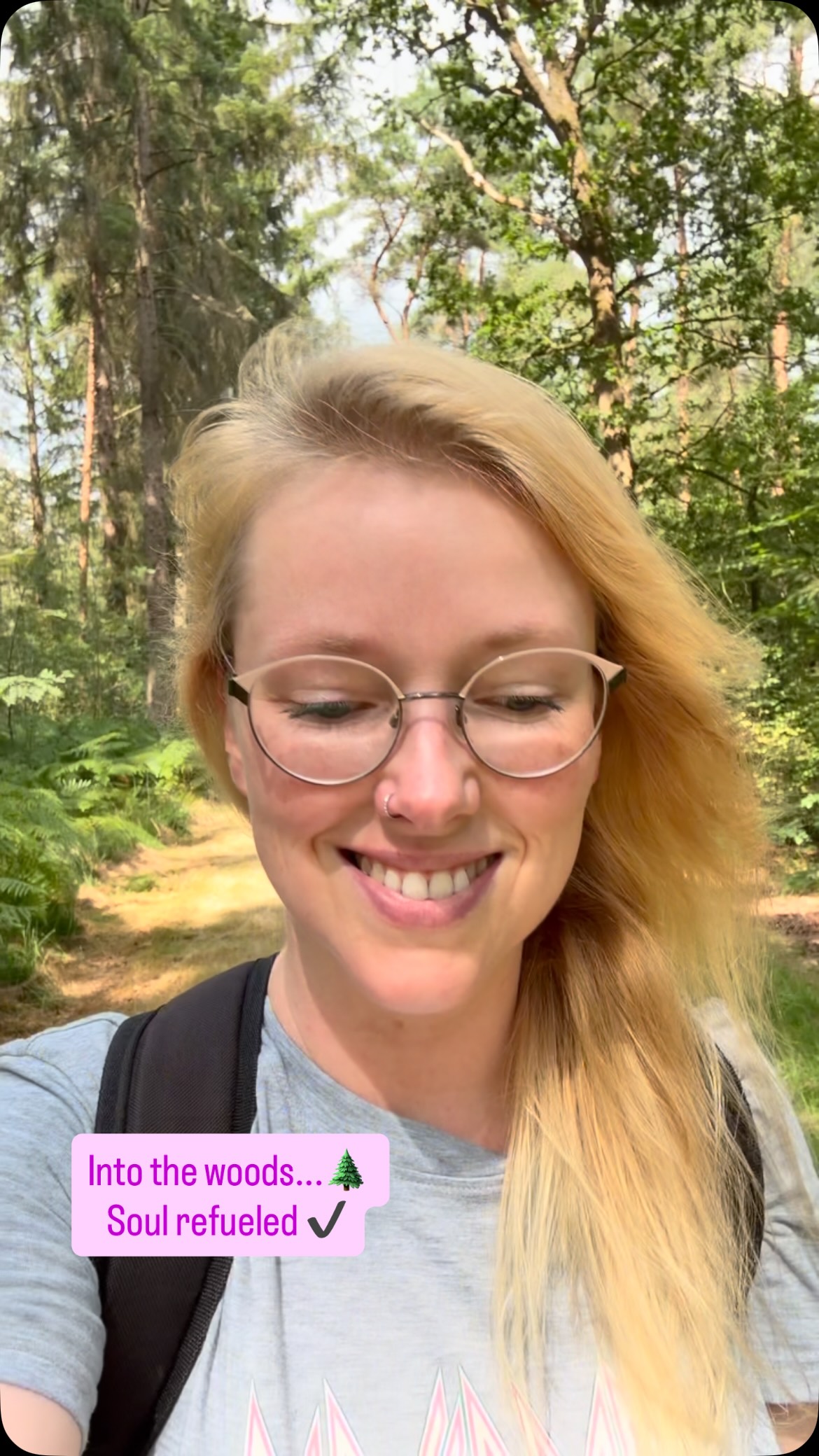 Good day in the forest... 💚 
Saw some beasties, smelled some trees, heard some beauty, felt a lot of calm and joy. 😍 Dit is de beste therapie die er is. Lichamelijk, bewegen, ervaren, verwerken. Klep dicht en je zintuigen op 'record'. Gelukkig ga ik weer vaker; ik mis het bos.

#bos #forestbathing #forestlover #walkingismytherapy #walkingintheforest